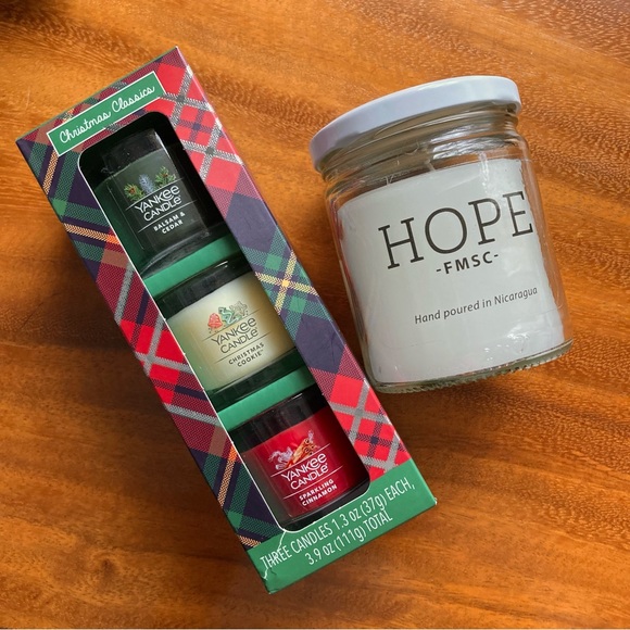 WoodWick, Yankee Candle & FMSC Candle Bundle - Picture 4 of 8